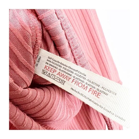 INTIMATELY Free People Top Women’s small Ribbed Bodysuit Blouse Pink NEW - Picture 4 of 7